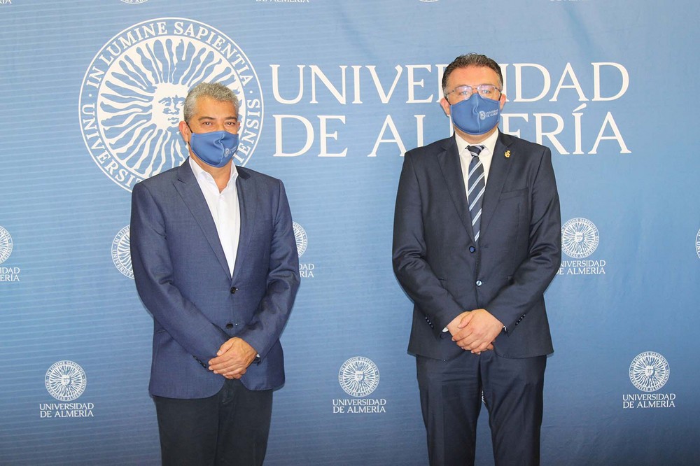 La Universidad de Almería fomentará la  biodiversidad en áreas incendiadas en el  monte público de Berja