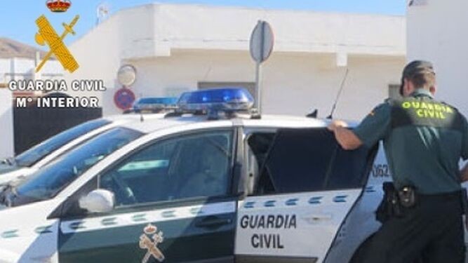 La Guardia Civil detiene infraganti a una persona como autor de un delito de robo con fuerza en San Agustín