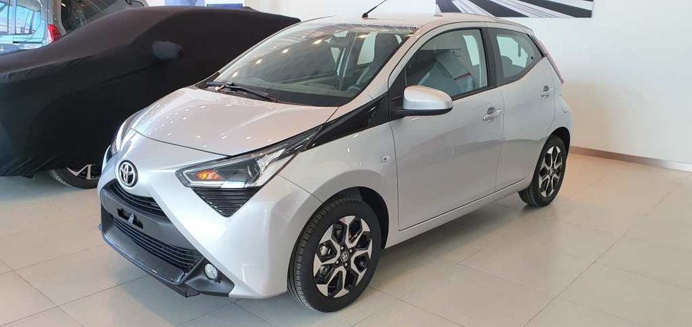 El CD El Ejido sorteará un Toyota Aygo entre todos sus abonados