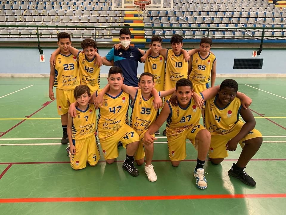 Tractores El Kisco CB La Mojonera se proclama campeón de la liga minibasket masculina