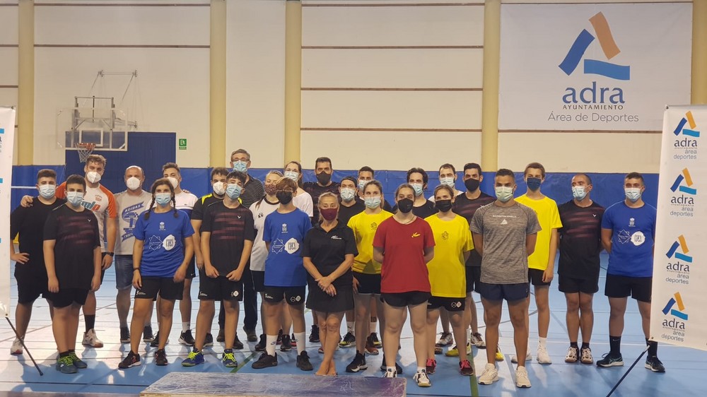 El Torneo de Bádminton Virgen del Carmen 2021 acoge a más de 40 participantes de distintos puntos de Andalucía