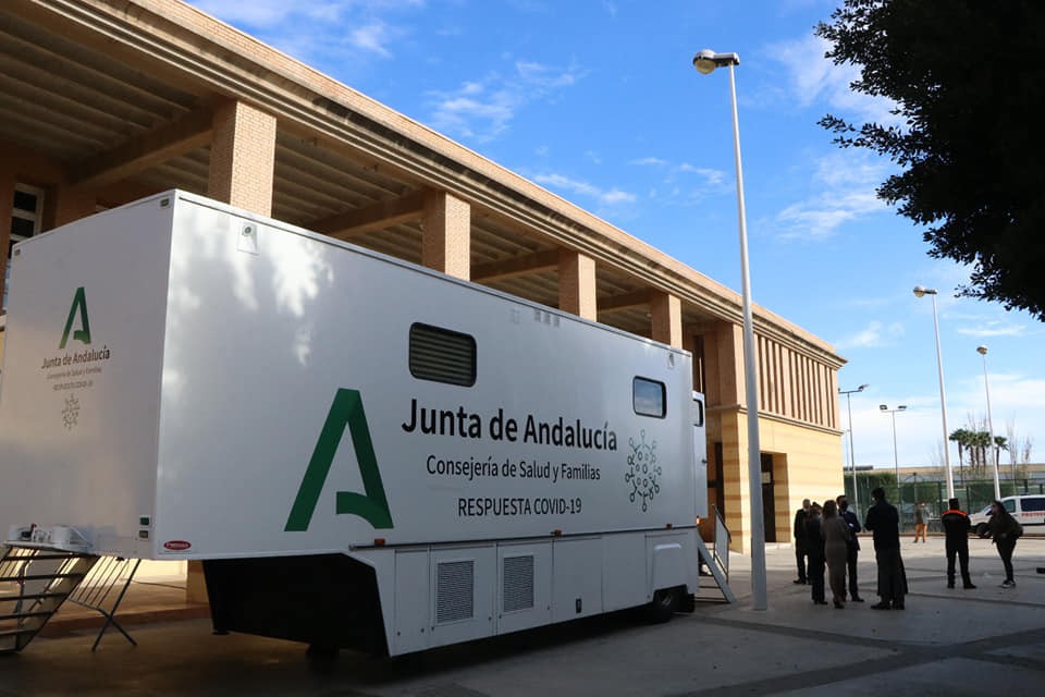 Salud y Familias convoca cribados masivos en Roquetas de Mar, Vícar, Berja y Enix