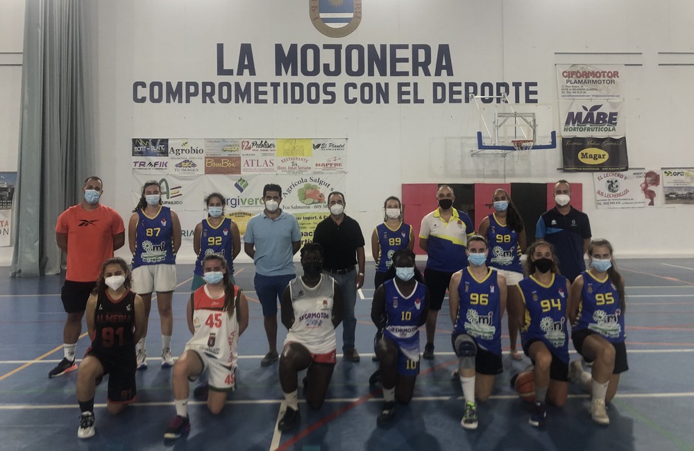 El Club Baloncesto La Mojonera comienza los entrenamientos del primera nacional femenina para la temporada 21/22