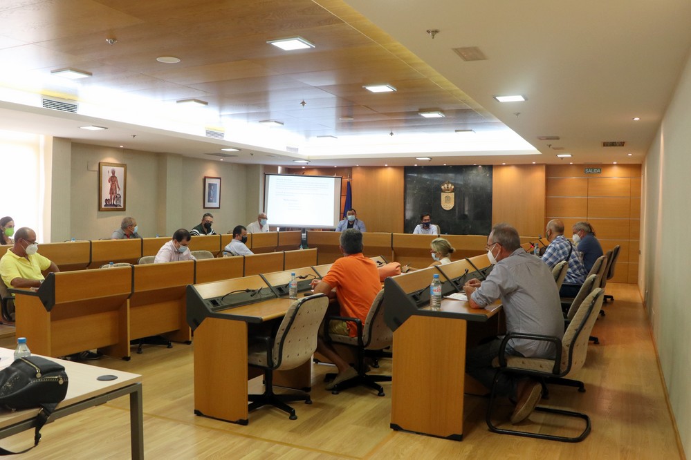 El Ayuntamiento ejidense presenta el II Plan RAPIDO para la recogida de Aguas Pluviales de Invernadero, Desagües y Obras en el entorno rural