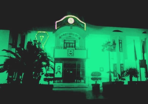Vícar se iluminará de verde para visibilizar a los pacientes ostomizados y los enfermos de artritis