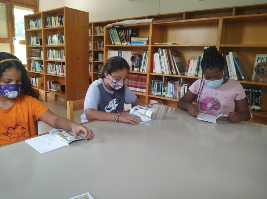 Los clubes de lectura de las bibliotecas de Vícar inician sus actividades del  nuevo curso