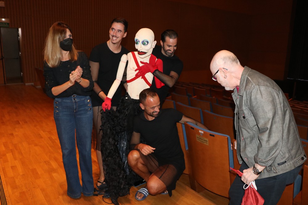 El Ejido reconoce la trayectoria de ‘El Espejo Negro’ con la concesión de la ‘Butaca de honor’ en el Teatro Auditorio