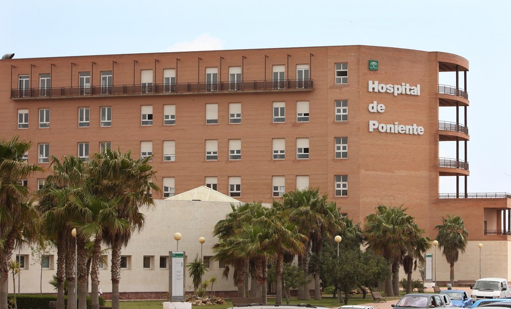 Los hospitales almerienses bajan de la veintena de ingresados por COVID