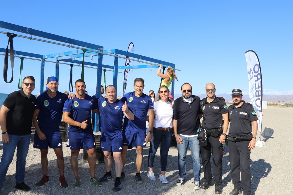 Más de 200 participantes en la prueba solidaria ‘UNCONQUERABL3 RACE’, organizada por la Comisaría de Policía Nacional de El Ejido