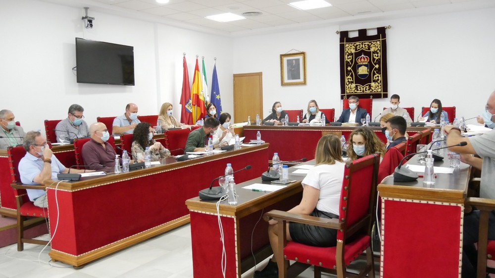 Adra reclama al Gobierno incluir el encauzamiento del río y la protección de la costa en los PGE de 2022