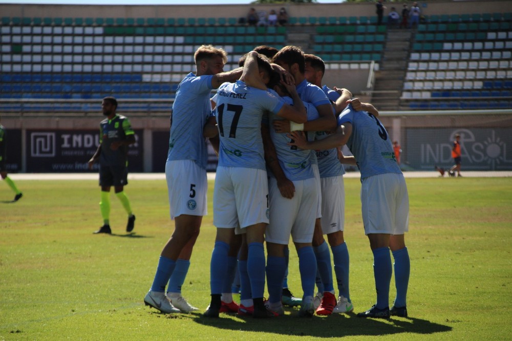 El Club Deportivo El Ejido certifica su reacción ganando a la UD Melilla