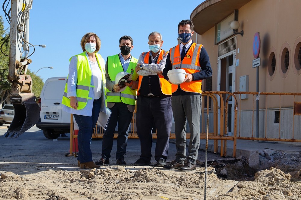 Las obras del Centro de Usos Múltiples de Matagorda entran en su recta final para convertir a este espacio en el punto neurálgico de encuentro y dinamización del núcleo