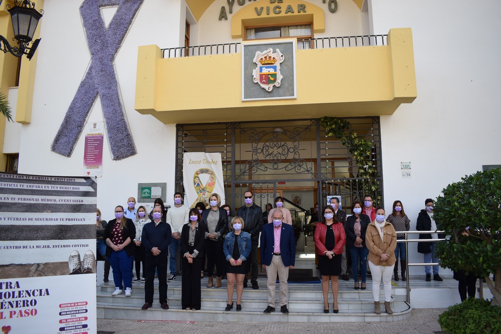 Vícar dedica más de una semana a la celebración del 25-N
