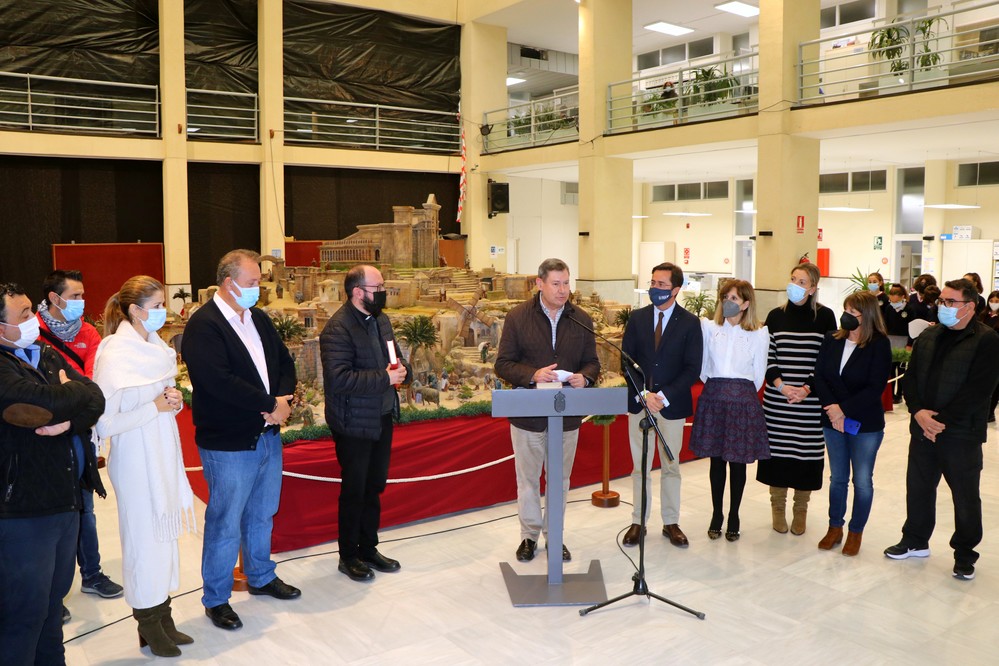 Más de 500 figuras conforman el tradicional Belén Monumental de El Ejido