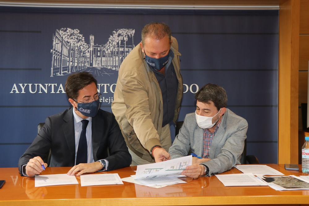 El gobierno local destinará unos 328.000 euros a la mejora de la eficiencia energética del alumbrado público de Ejido Sur