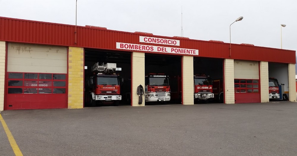 Sofocado un incendio en una vivienda de El Ejido que ha obligado al desalojo de todo el edificio