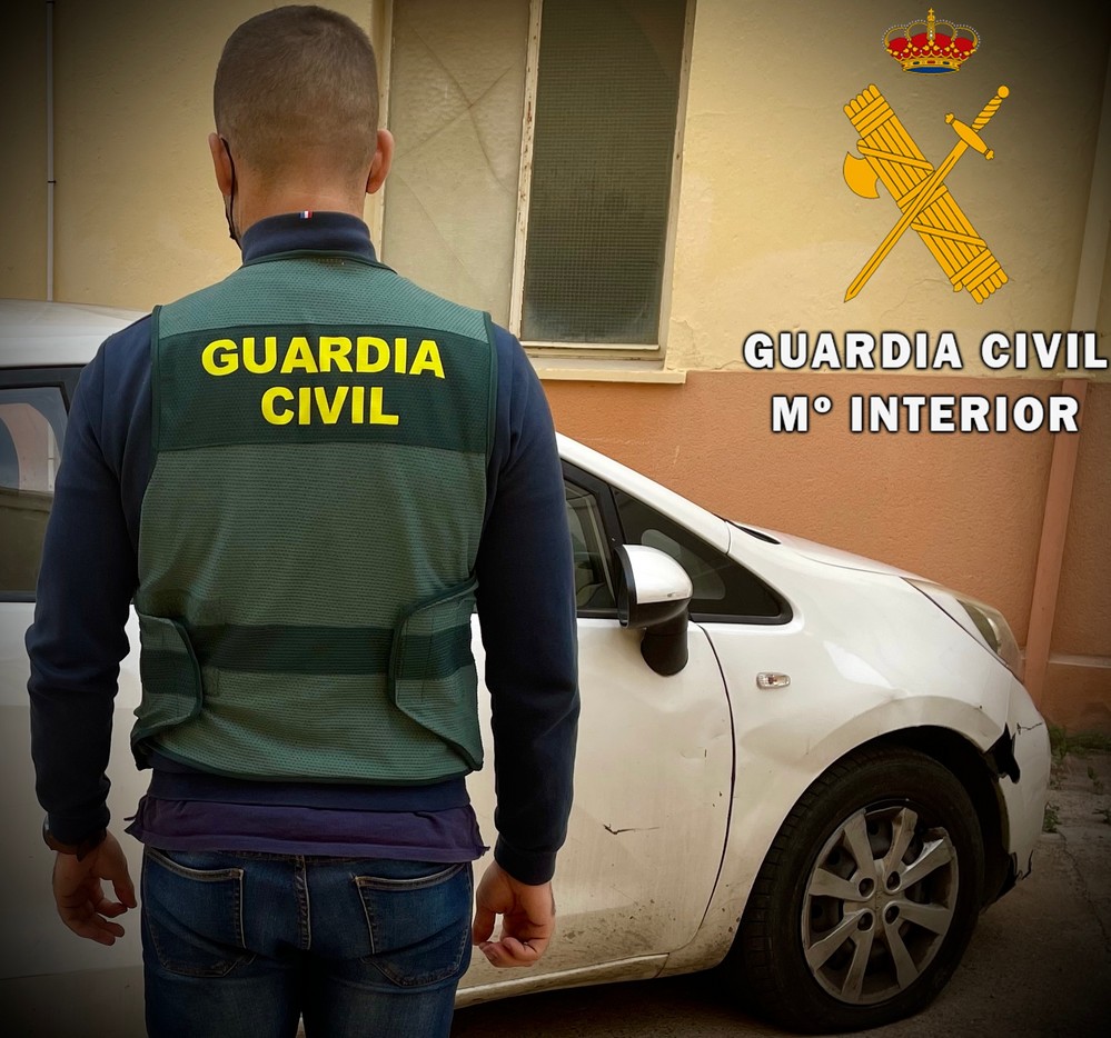La Guardia Civil detiene a los autores de siete robos cometidos en Roquetas de Mar
