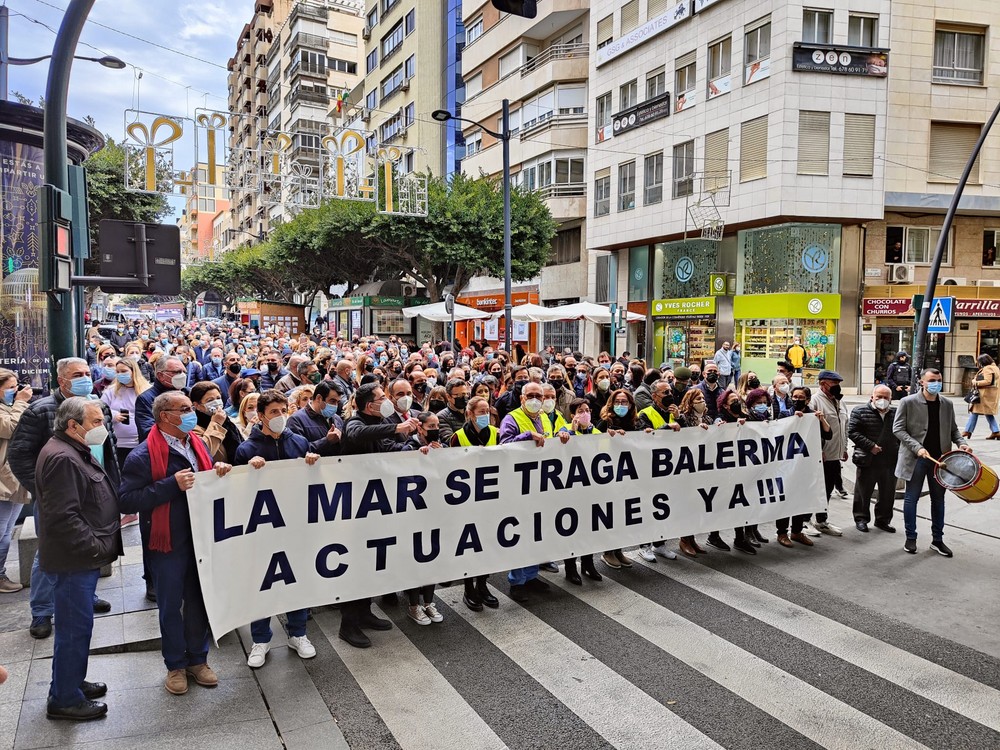 Ciudadanos exige al Gobierno central que atienda las reivindicaciones de Balerma  y solucione la grave regresión de su litoral