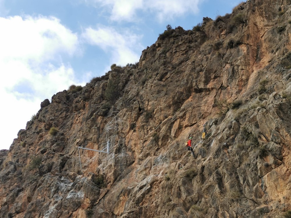 Berja ultima la apertura de la Vía Ferrata de Castala