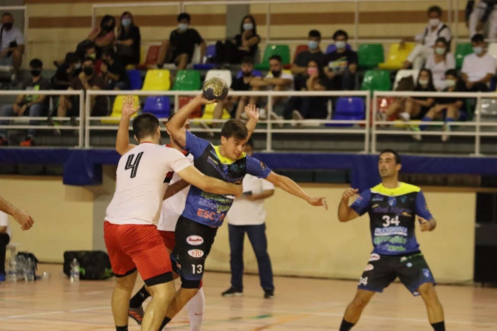El CBM Cantera Sur Bahía de Almería reacciona tarde contra BM Pozoblanco y no remonta (29-26)