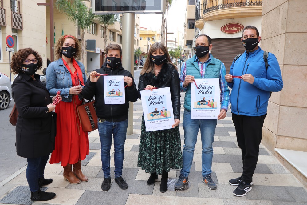 El Ayuntamiento de El Ejido y comerciantes impulsan una campaña de promoción para el Día del Padre