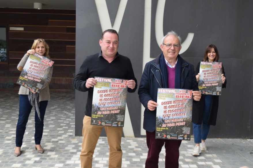 El Ayuntamiento de Vícar presenta el cartel del festival 'Voy a pasármelo bien'