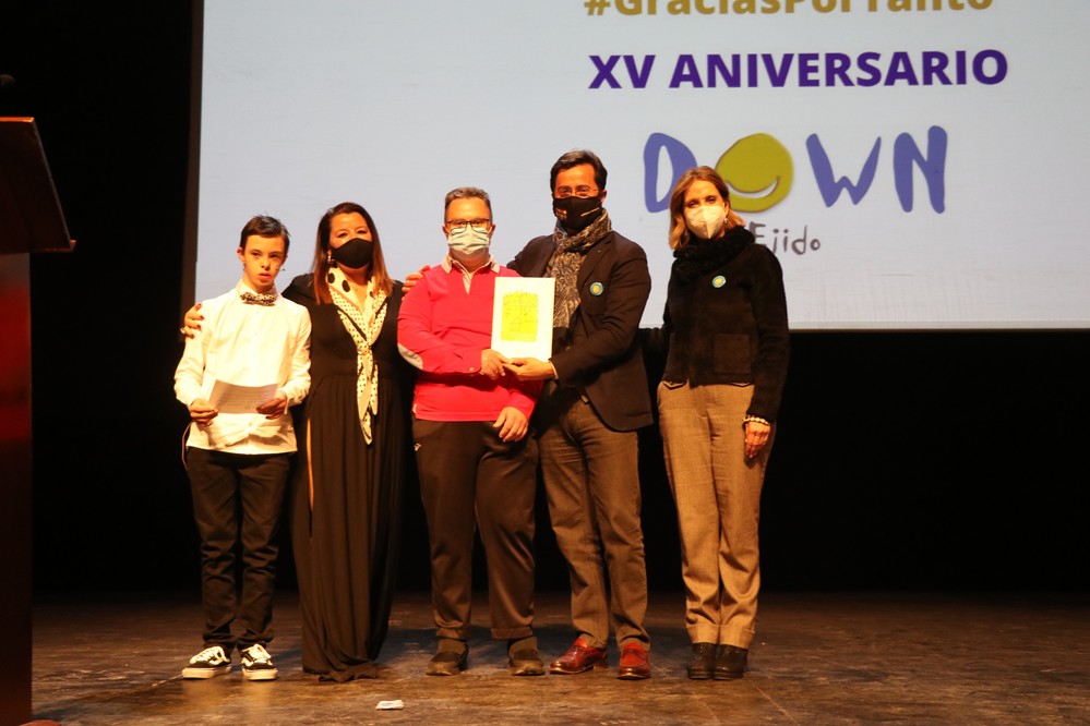 El XV aniversario de ‘Down El Ejido’ hace un recorrido por la importante trayectoria de esta asociación a favor de las personas con discapacidad