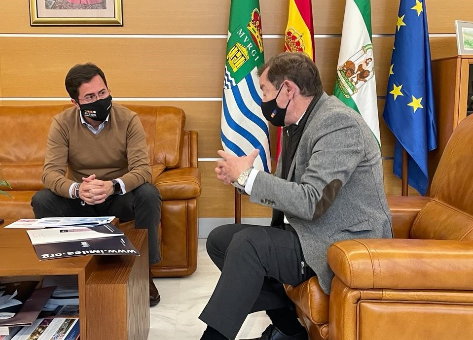 El alcalde de El Ejido y el director de IMDEA se reúnen para detectar sinergias de cara a la aplicación de Nanociencia al sector agro