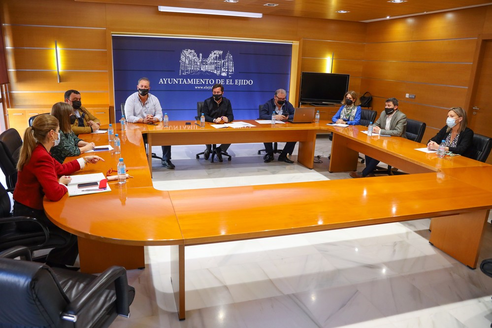 La Junta de Gobierno aprueba la aportación de más de 500.000 euros a DUE para alcanzar los 11.300.000 euros previstos para este año