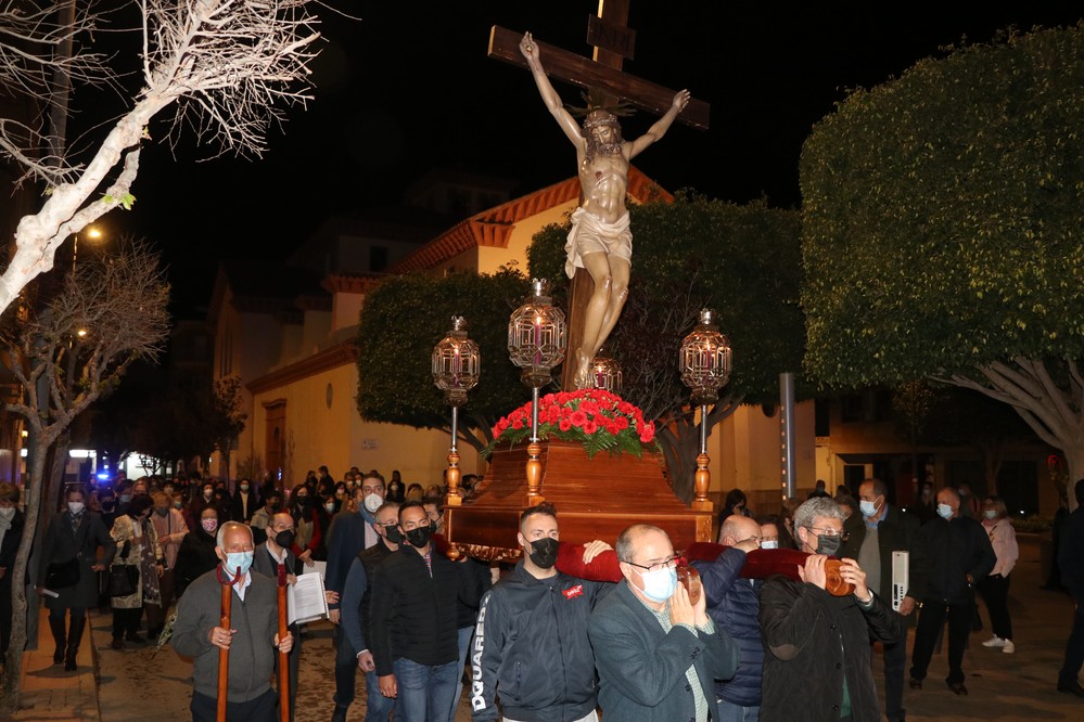 Viacrucis de silencio del Santísimo Cristo de la Misericordia por las calles del núcleo de El Ejido