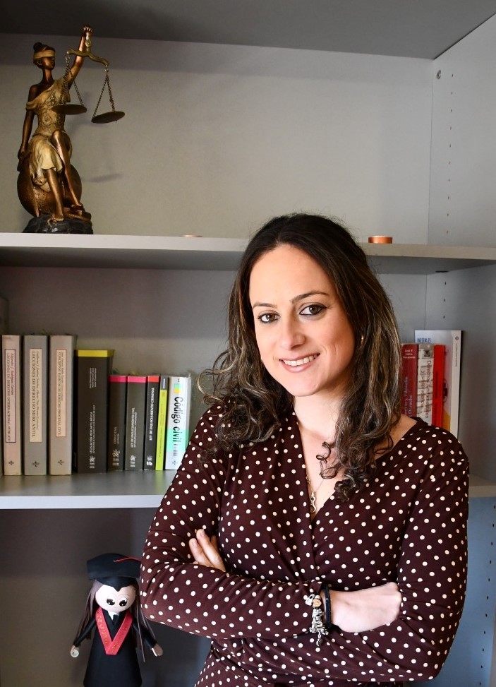 Nerea Olivares, emprendedora con despacho propio en El Ejido