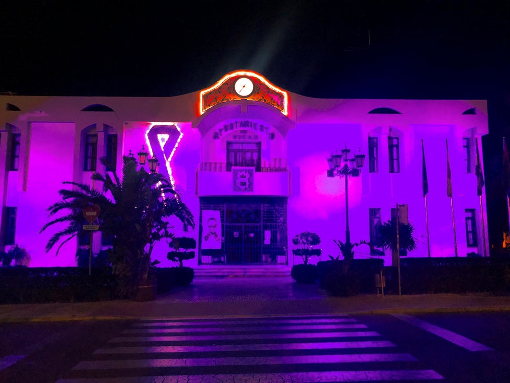 El Ayuntamiento se iluminará de morado para visibilizar a los afectados por Lupus