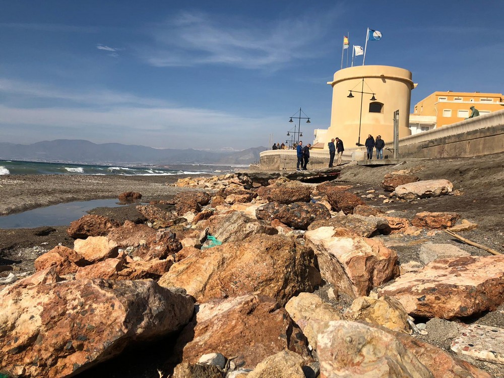 Costas inicia esta semana las obras de  emergencia para la recuperación de las playas en El Ejido, Roquetas y Vera