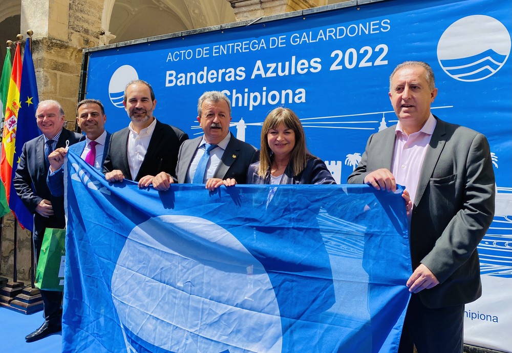 El Ejido recoge las cuatro Banderas Azules concedidas a sus playas en 2022