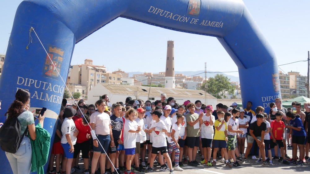 Más de 500 personas participan en la VI carrera popular del Día Mundial Sin Tabaco en Adra