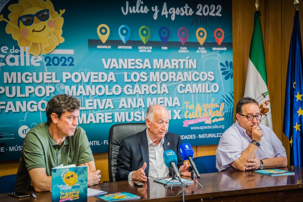 El programa A Pie de Calle regresa a las noches de verano de Roquetas de Mar con más de 150 actividades al aire libre