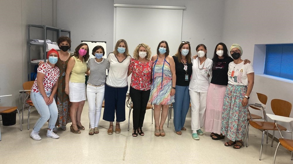 El Hospital Universitario Poniente organiza una nueva edición de la Escuela de Pacientes de Cáncer de Mama