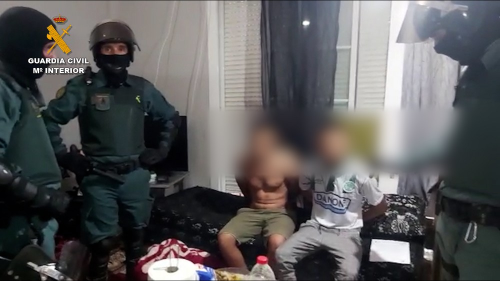 La Guardia Civil desarticula un grupo criminal dedicado a los robos en viviendas de Roquetas de Mar