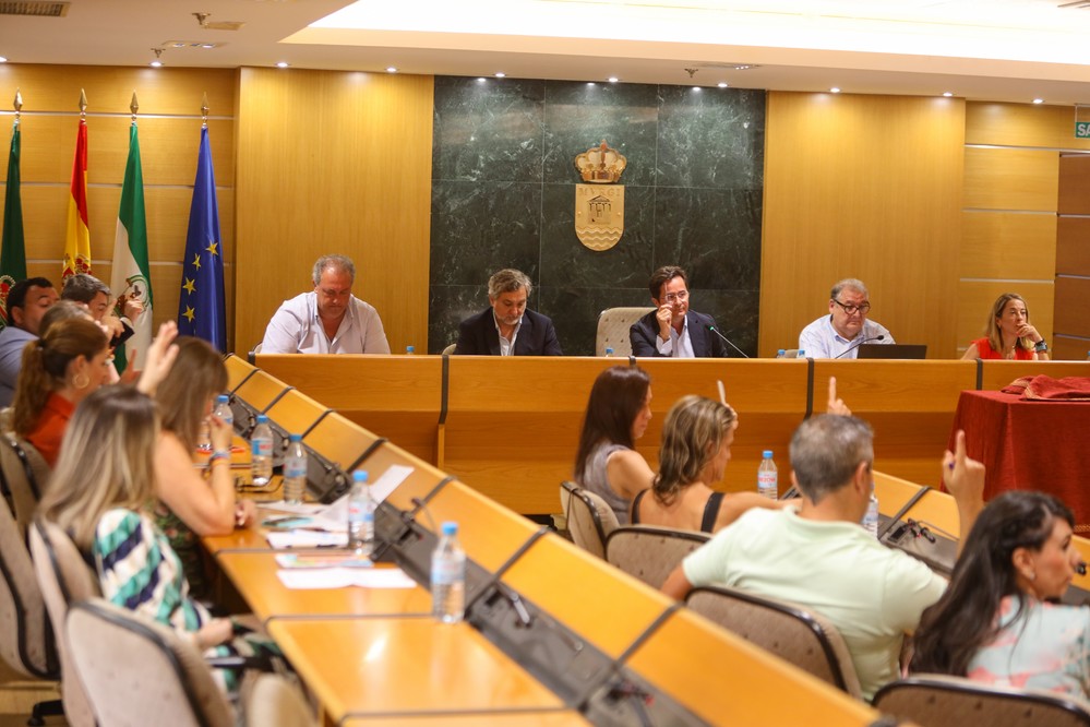 Elena Gómez toma posesión como concejala del equipo de Gobierno en el Ayuntamiento de El Ejido