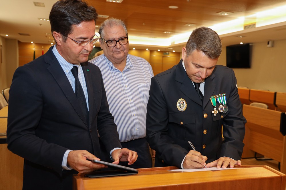 Toma de posesión del primer Intendente de la Policía Local de El Ejido