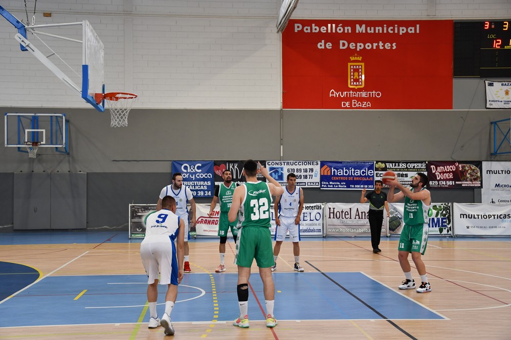 Vikingos Syngenta Baloncesto Murgi suma dos nuevas renovaciones