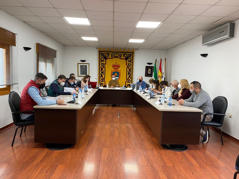 El Pleno de La Mojonera acuerda encomendar a Diputación la expropiación de los terrenos para ampliar el cementerio