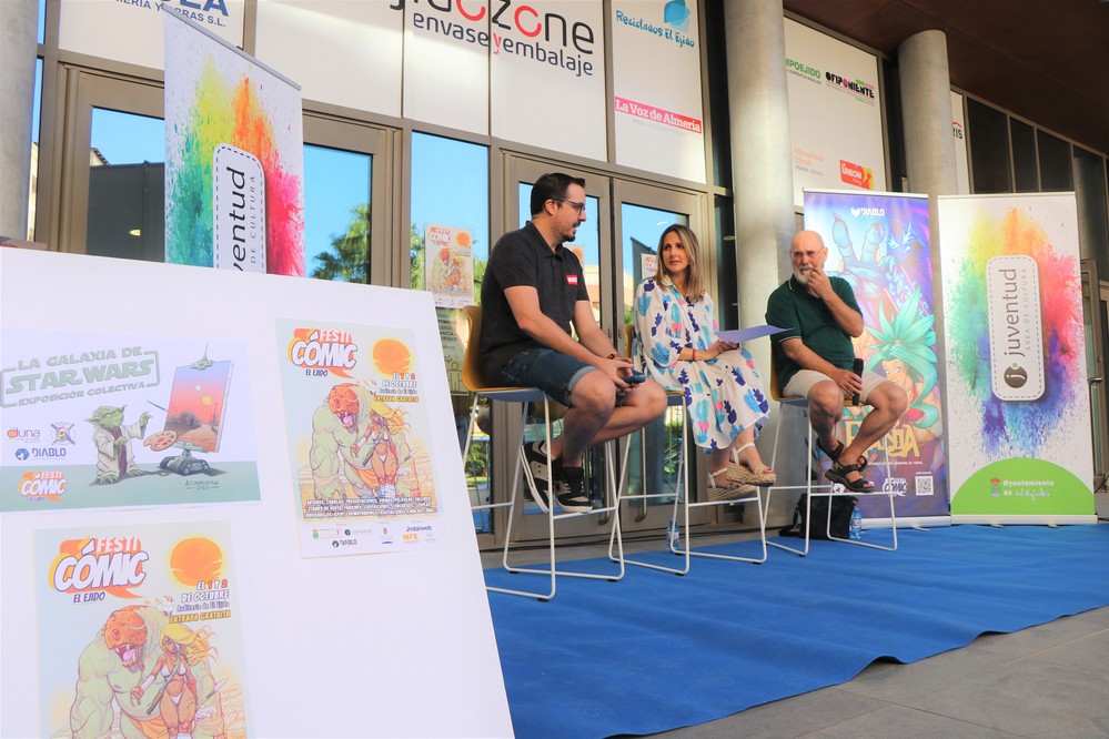 ‘Festicómic 2022’ convierte a El Ejido en el mejor escaparate de superhéroes, viñetas y tebeos de la provincia