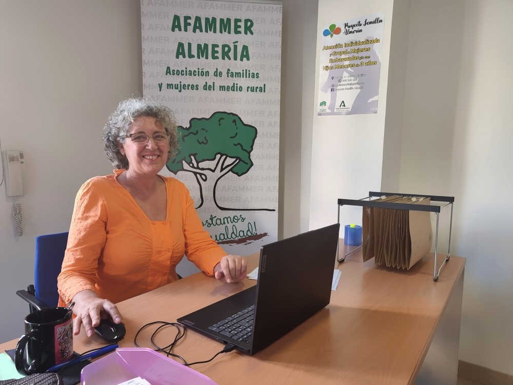 AFAMMER tiende la mano a la mujer hacia el empoderamiento en el mundo ecológico