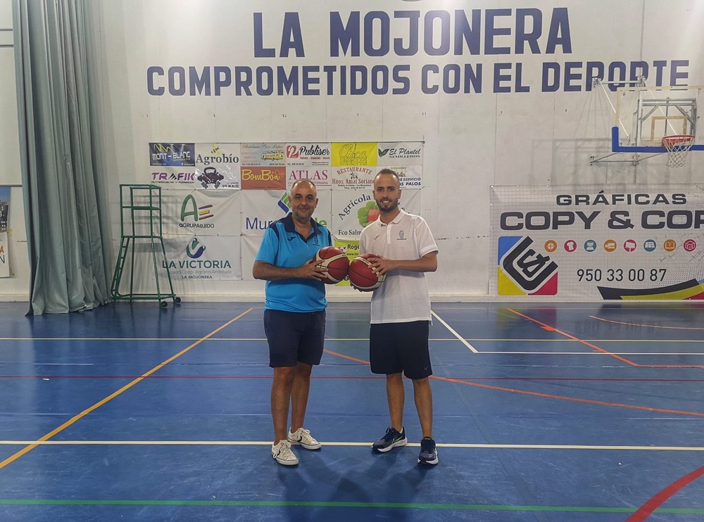 El Club Baloncesto La Mojonera  continuará  con la experiencia de José Antonio Martín ‘Cata’ en el banquillo