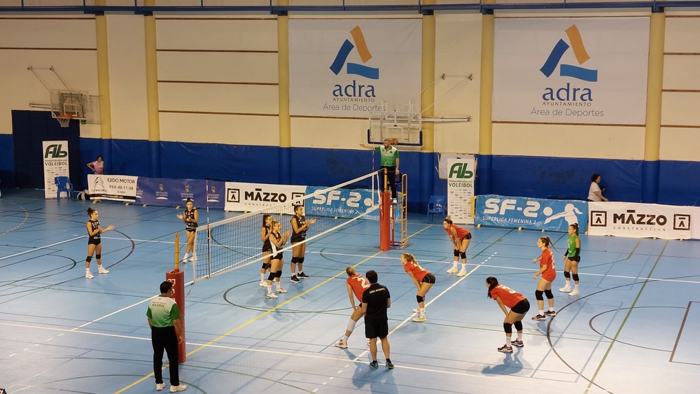 Los mejores equipos del voleibol andaluz se dan cita en Adra