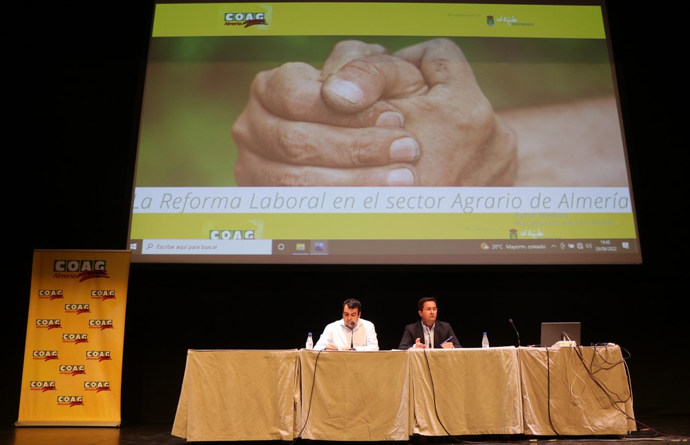 COAG Almería celebra en El Ejido una jornada sobre la reforma laboral