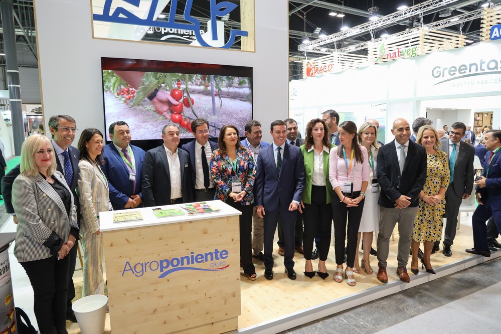El Ayuntamiento de El Ejido apoya en Fruit Attraction al sector hortofrutícola
