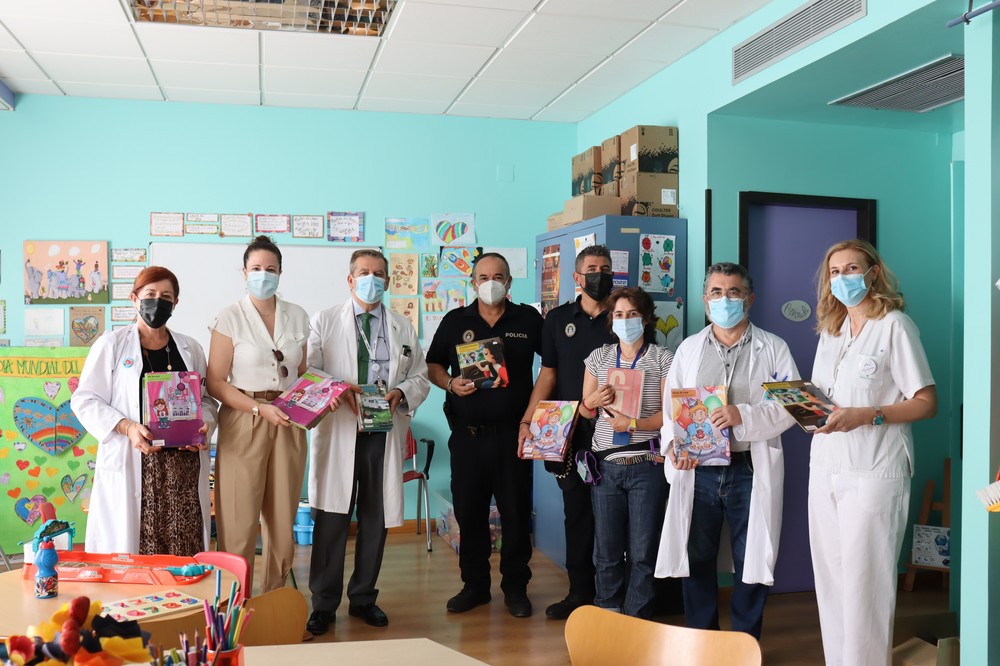 El Ayuntamiento de Adra lleva la educación vial al Área de Pediatría del Hospital Universitario Poniente