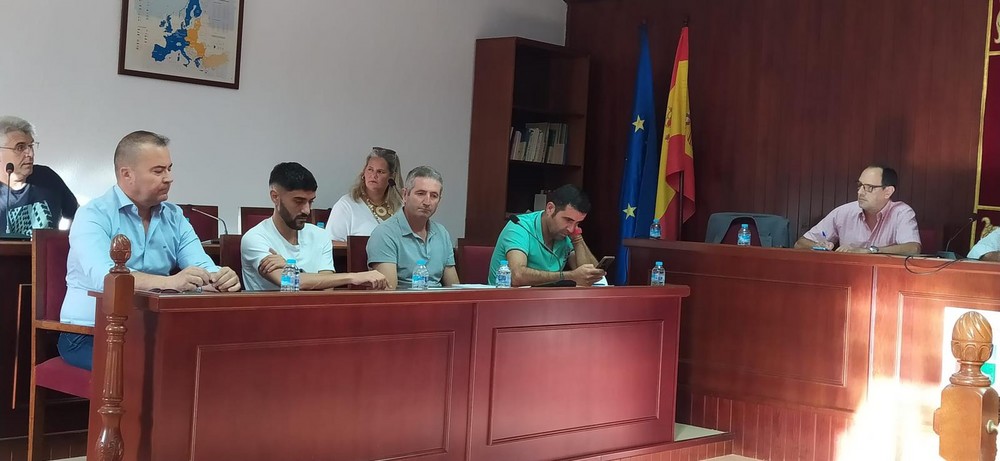 Unanimidad para la moción de VOX Vícar contra las agresiones a los sanitarios